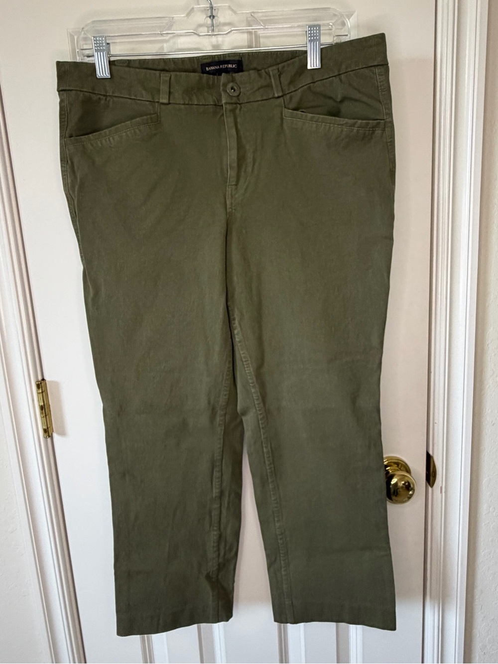 Banana Republic Olive Straight-Leg Women’s Jeans